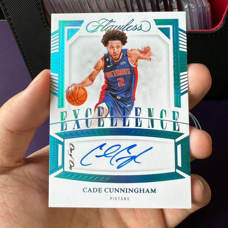 花式创收！巴萨推出新款线上球星卡！